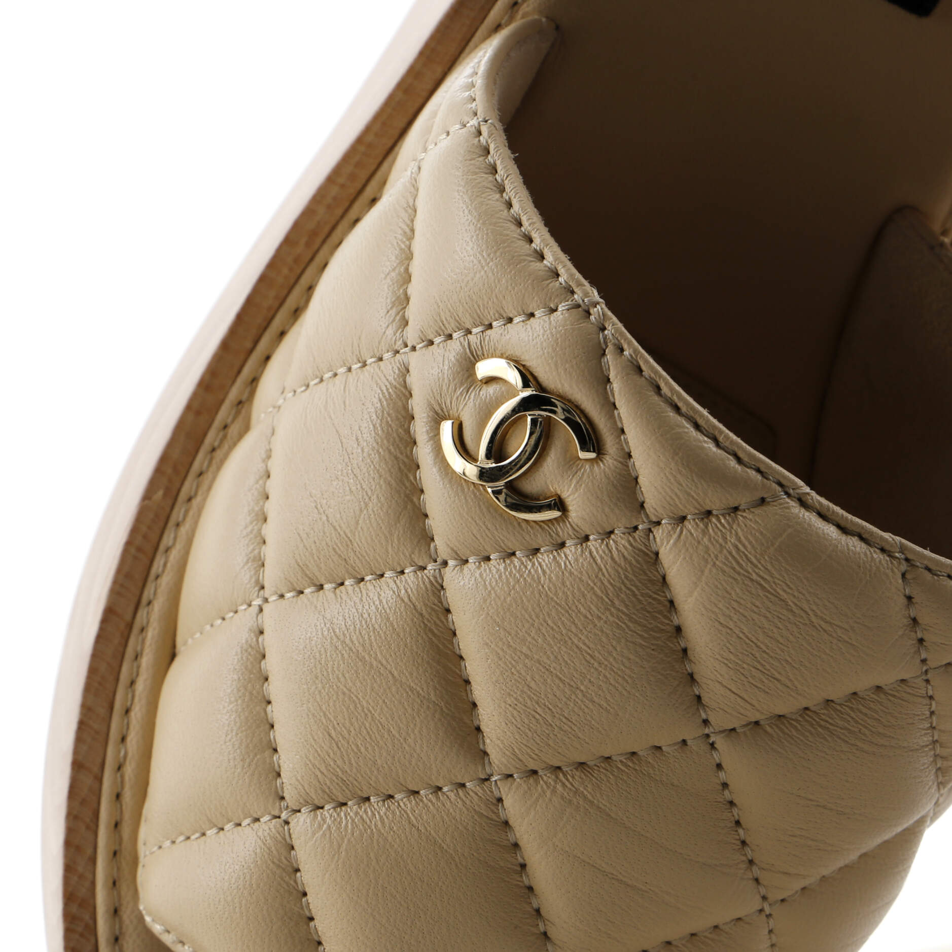 Women's Open Toe Platform Sandals Quilted Leather and Wood