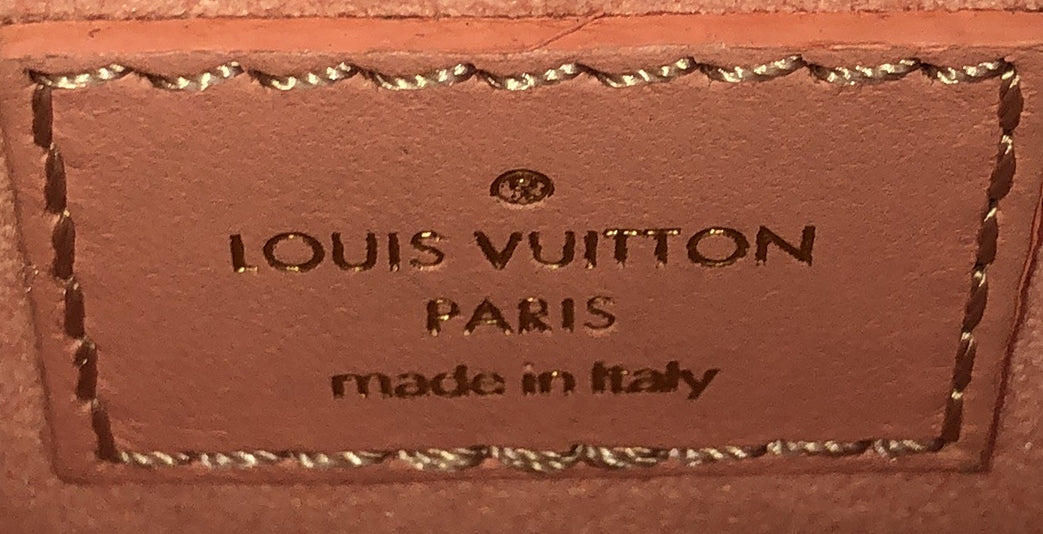 New Wave Heart Crossbody Bag Quilted Leather