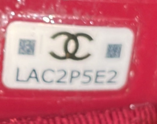 Twist Your Buttons Drawstring Bucket Bag Quilted Caviar Mini