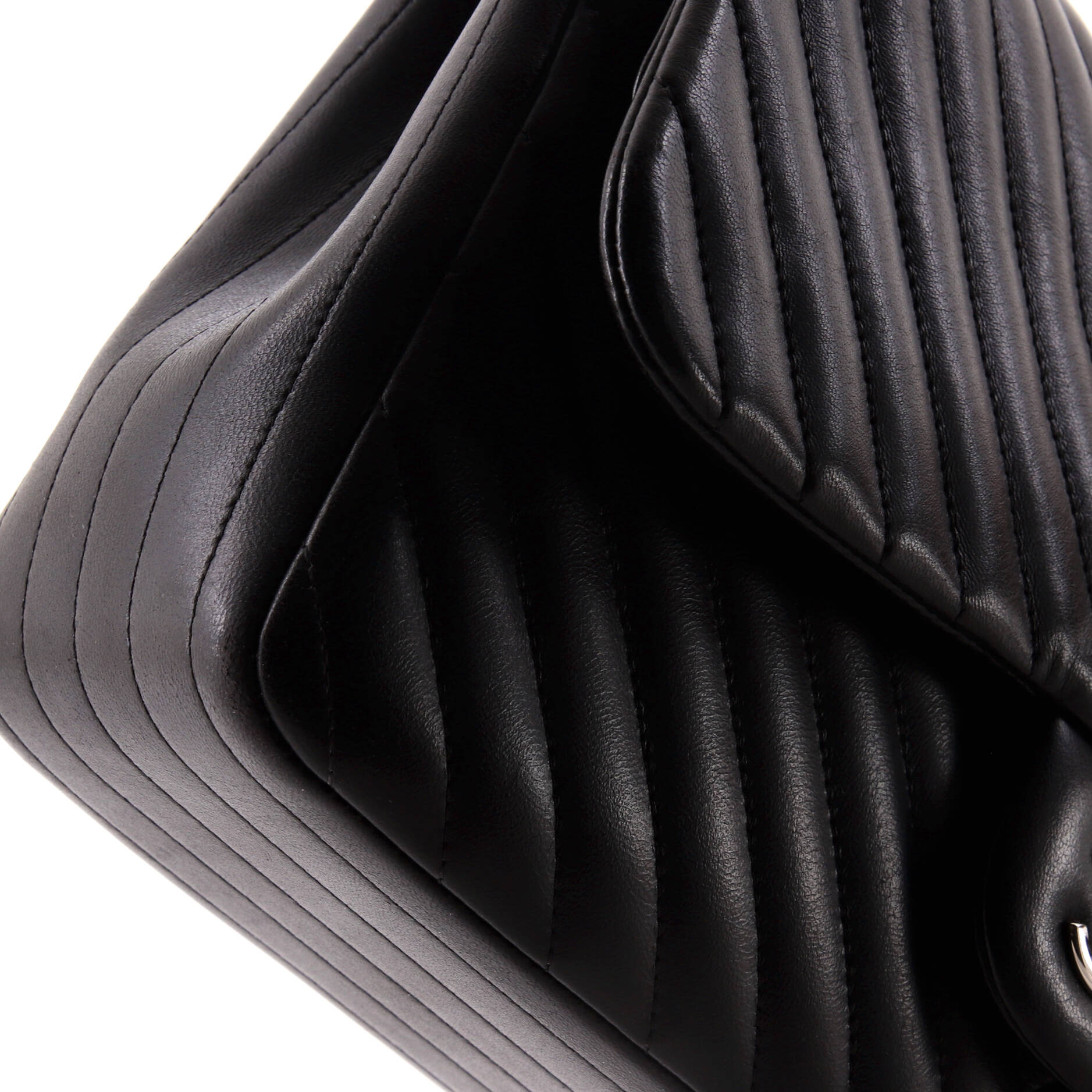 Classic Double Flap Bag Chevron Lambskin Jumbo