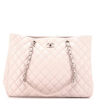 Classic CC Shopping Tote Quilted Caviar Large