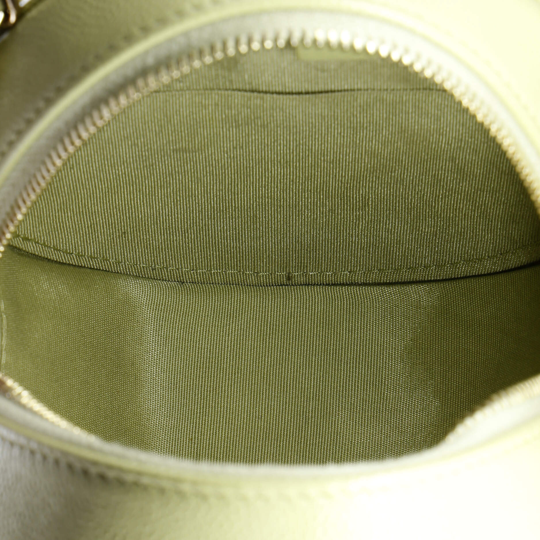 French New Wave Round Clutch with Chain Quilted Caviar