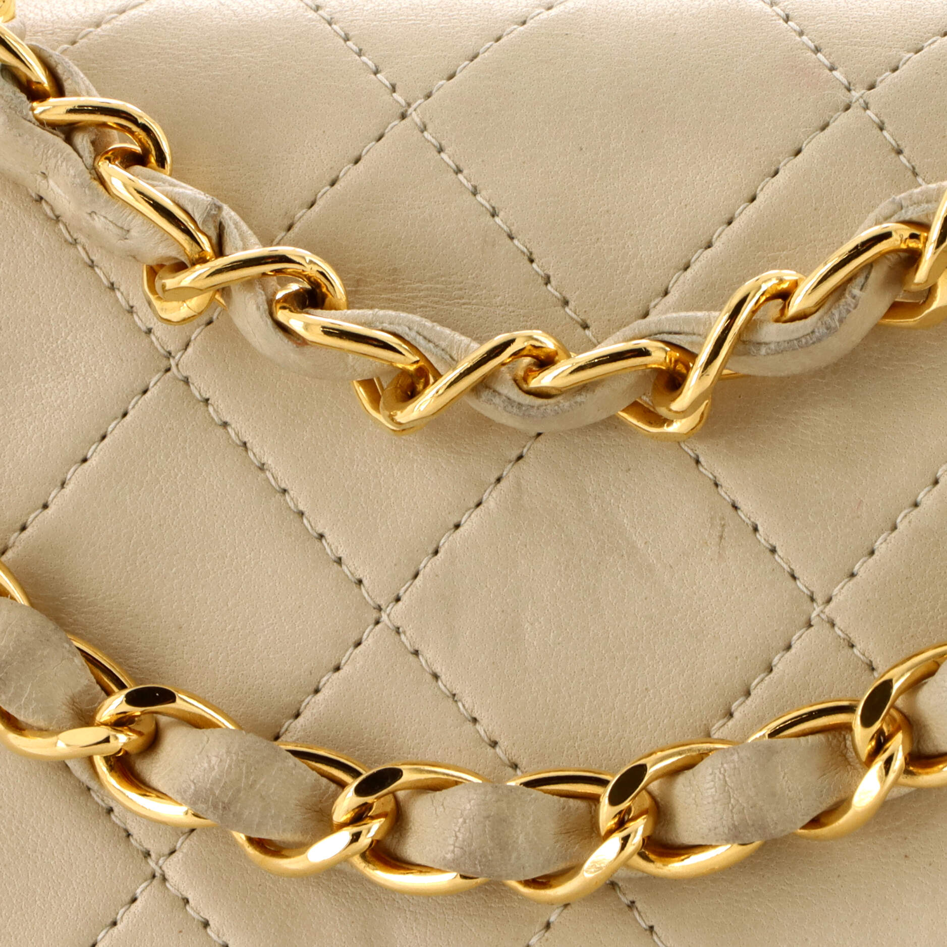 Vintage Classic Double Flap Bag Quilted Lambskin Medium