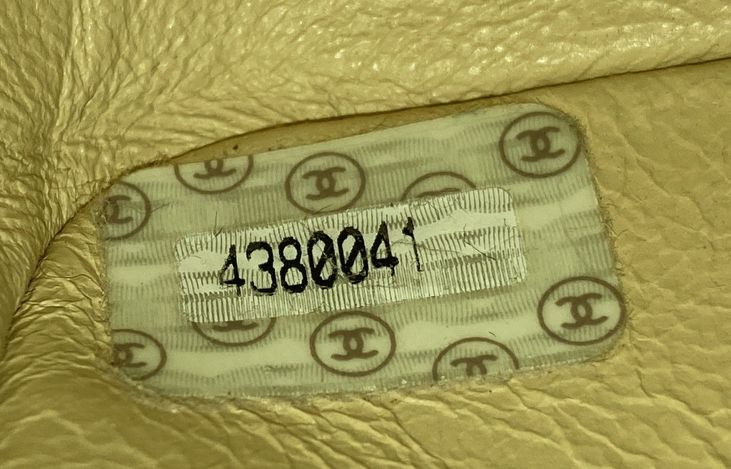 Vintage Classic Double Flap Bag Quilted Lambskin Medium