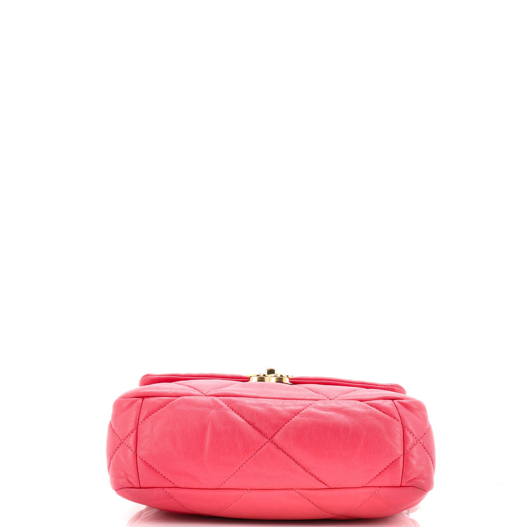 19 Flap Bag Quilted Leather Medium