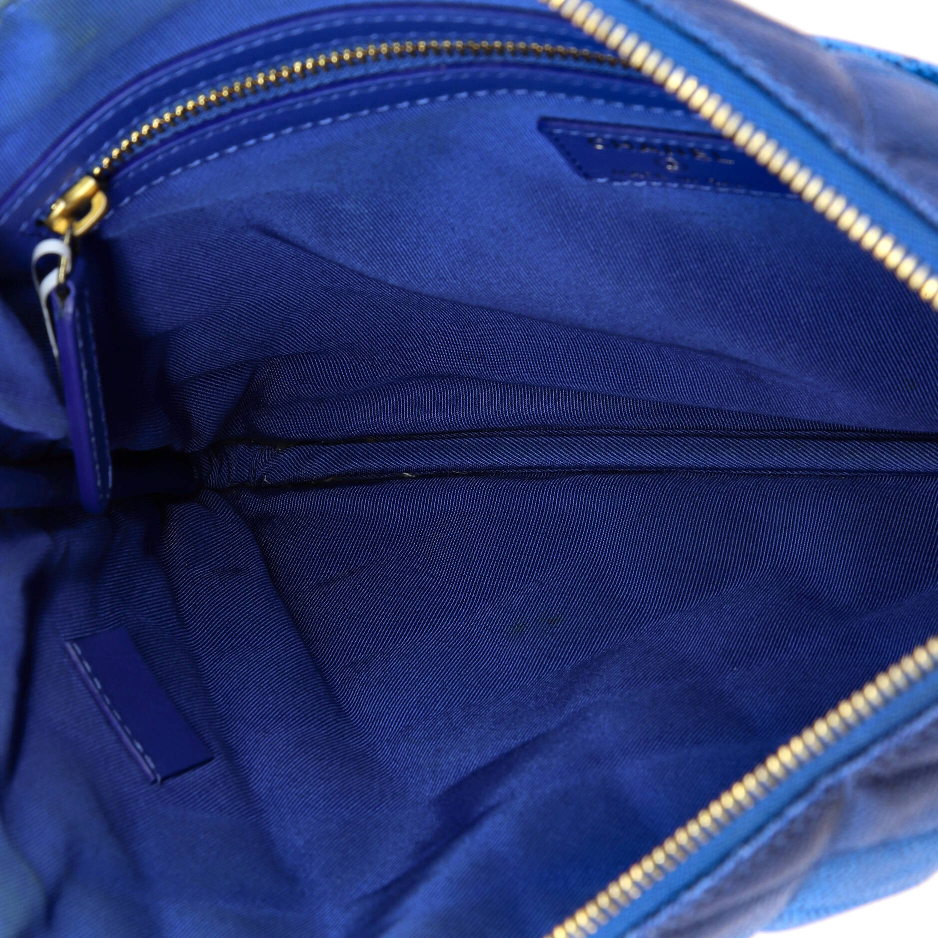 O Case Clutch Quilted Ombre Caviar Medium