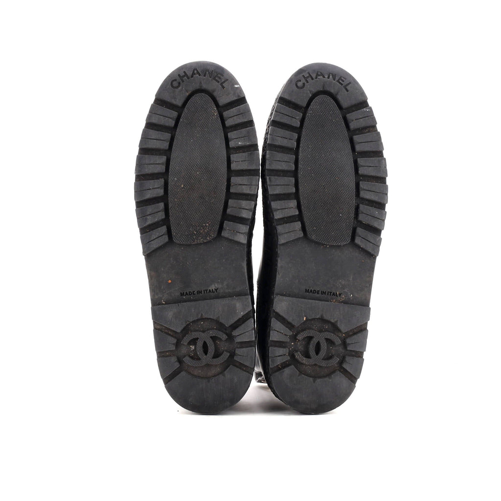 Women's CC Turnlock Cap Toe Chelsea Boots Leather