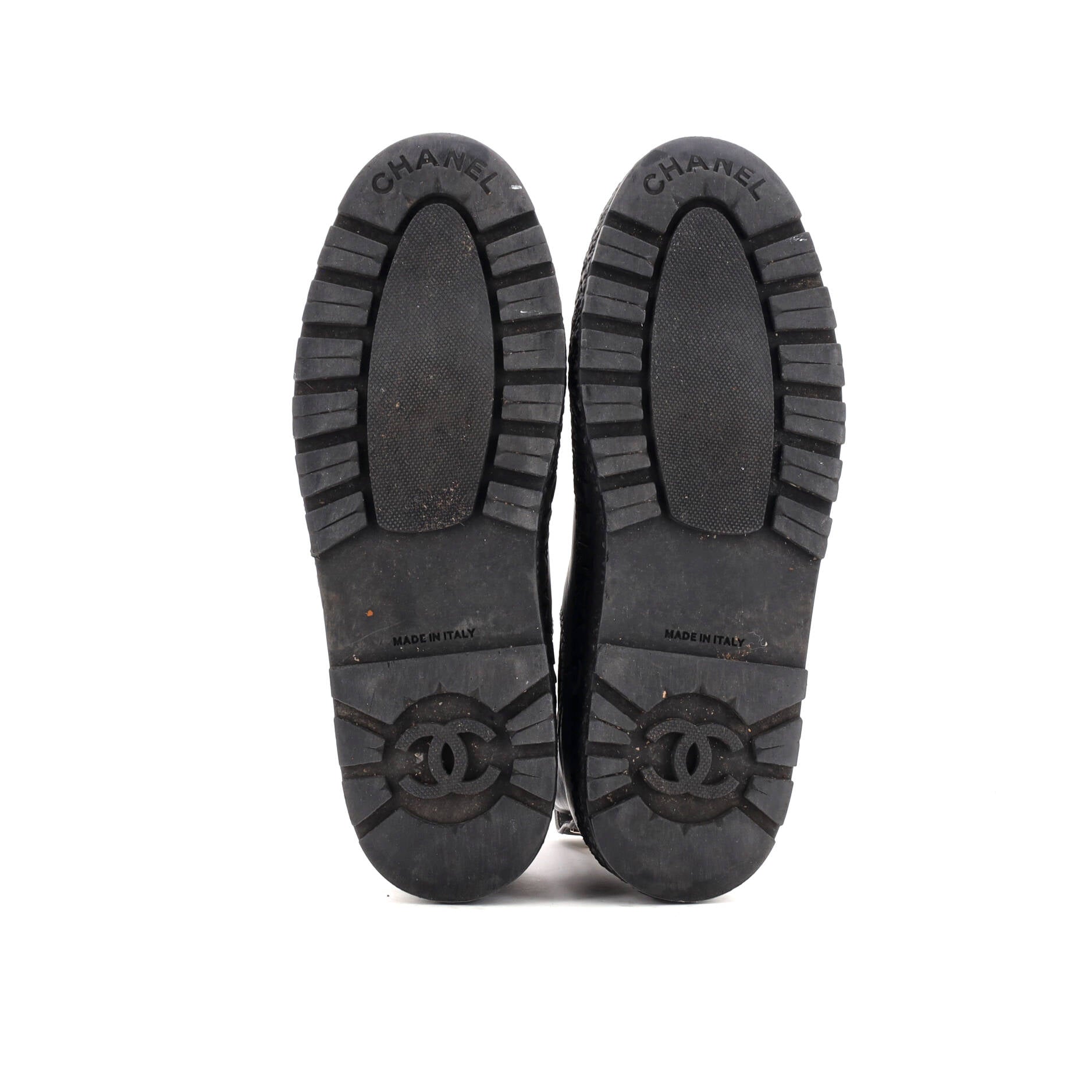 Women's CC Turnlock Cap Toe Chelsea Boots Leather