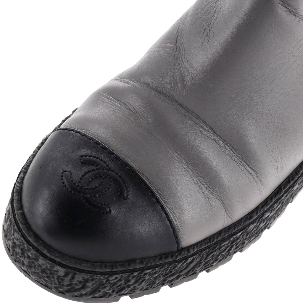 Women's CC Turnlock Cap Toe Chelsea Boots Leather