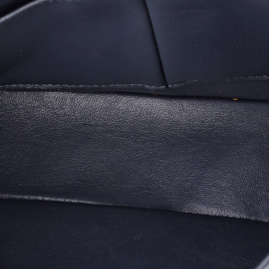 Classic Double Flap Bag Quilted Caviar Medium