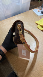 Ivy Wallet on Chain Monogram Canvas