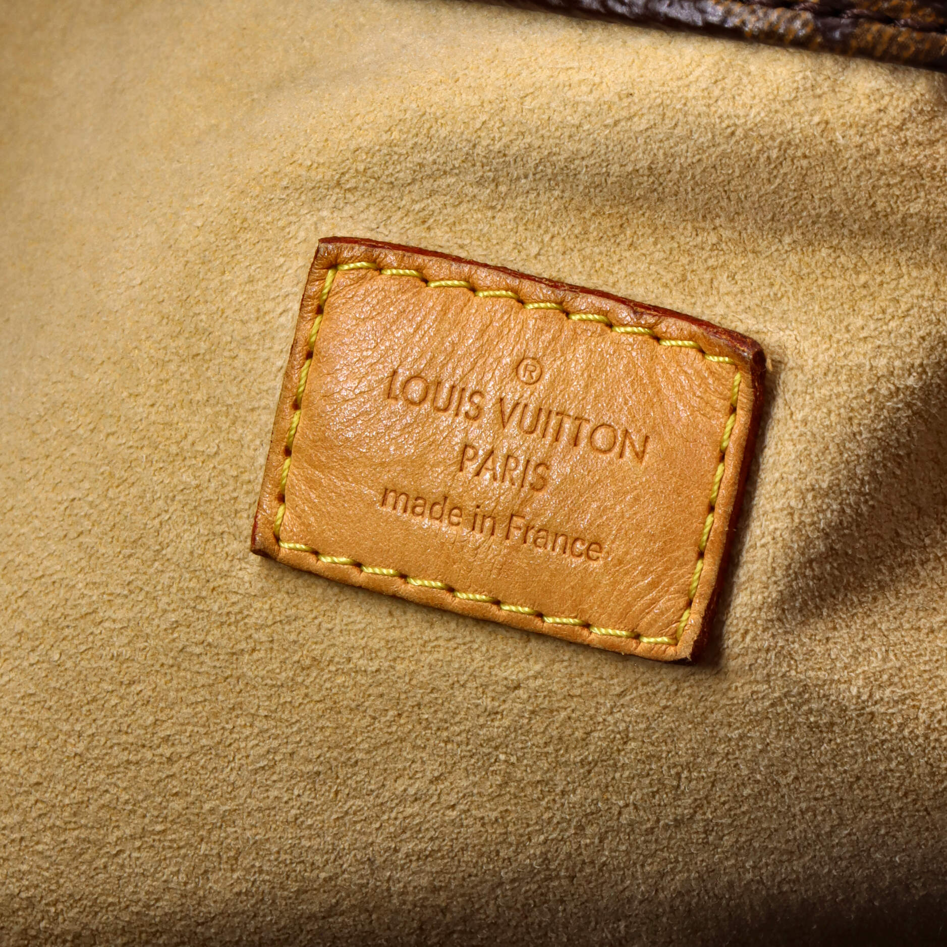 Artsy Handbag Monogram Canvas GM