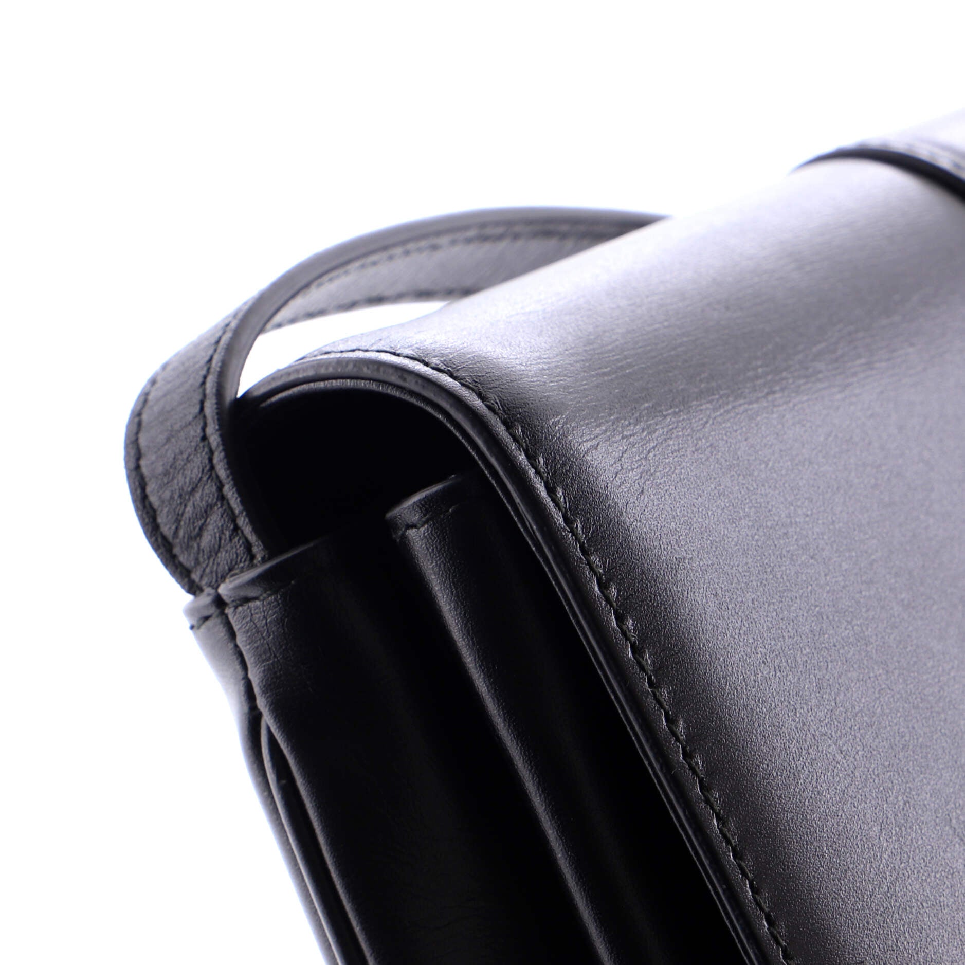 Arli Shoulder Bag Leather Small